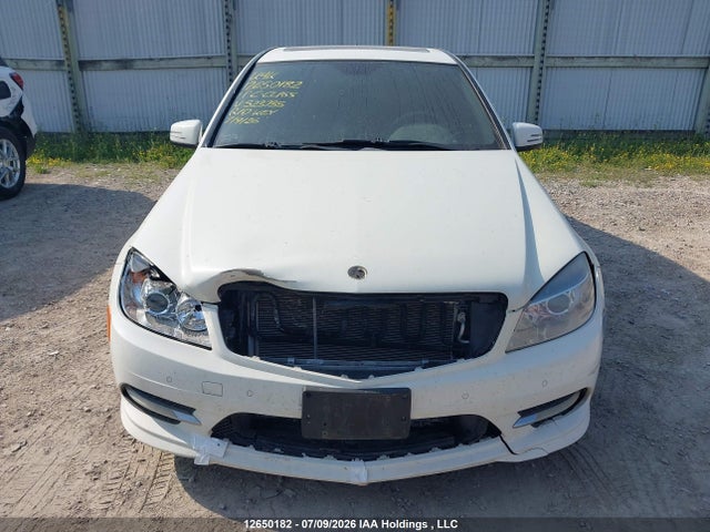 2011 Mercedes-benz C-class მანქანა იყიდება აუქციონზე, vin: WDDGF8FB9BA523735, აუქციონის ნომერი: 12650182