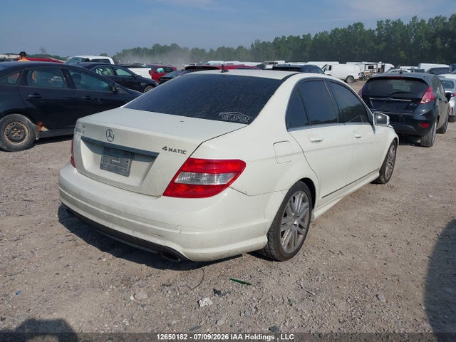 2011 Mercedes-benz C-class მანქანა იყიდება აუქციონზე, vin: WDDGF8FB9BA523735, აუქციონის ნომერი: 12650182