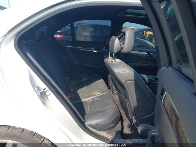2011 Mercedes-benz C-class მანქანა იყიდება აუქციონზე, vin: WDDGF8FB9BA523735, აუქციონის ნომერი: 12650182