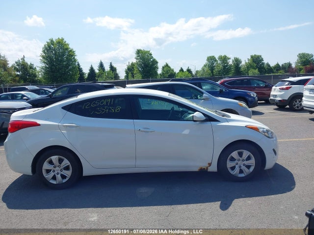 2013 Hyundai Elantra მანქანა იყიდება აუქციონზე, vin: 5NPDH4AE7DH337818, აუქციონის ნომერი: 12650191