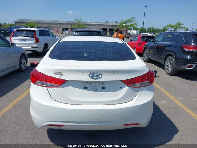 2013 Hyundai Elantra მანქანა იყიდება აუქციონზე, vin: 5NPDH4AE7DH337818, აუქციონის ნომერი: 12650191