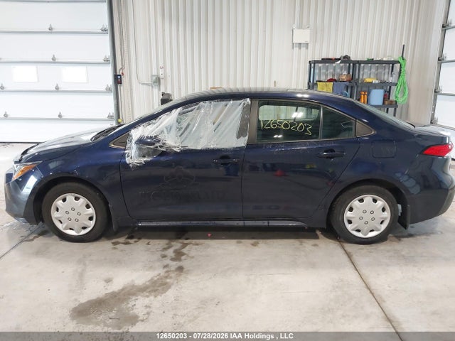 2022 Toyota Corolla მანქანა იყიდება აუქციონზე, vin: 5YFBPMBE1NP327217, აუქციონის ნომერი: 12650203