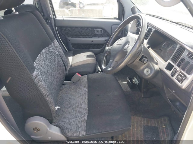 Продаж на аукціоні авто 2000 Toyota Mr2 Spyder, vin: S221E0000209, номер лоту: 12650204