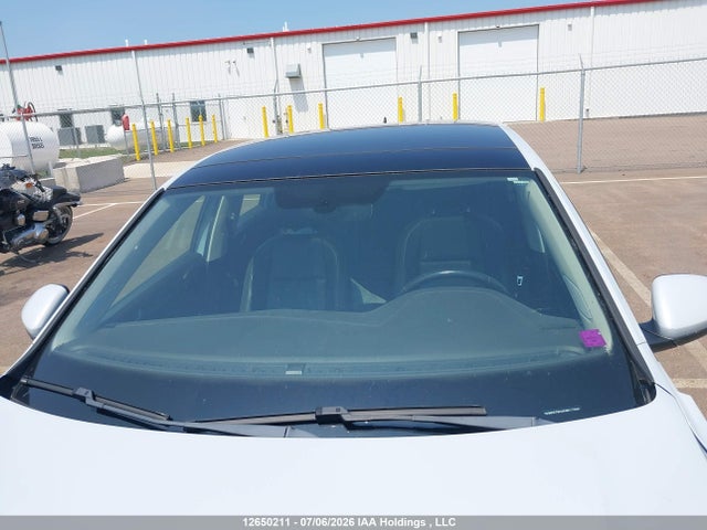 2019 Volkswagen Jetta 1.4 Tsi Highline მანქანა იყიდება აუქციონზე, vin: 3VWE57BU4KM017560, აუქციონის ნომერი: 12650211