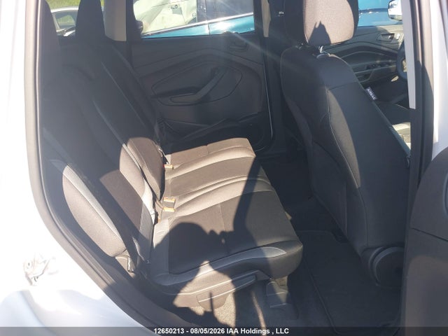 12650213 :رقم المزاد ، 1FMCU0F73FUB98463 vin ، 2015 Ford Escape S مزاد بيع