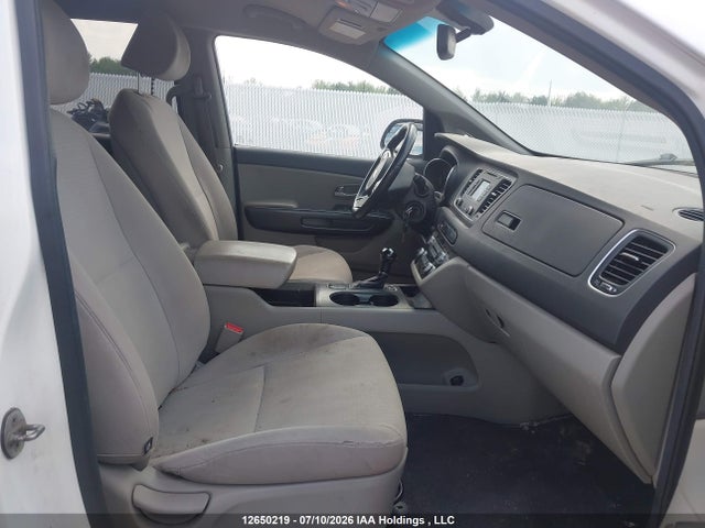 KIA Sedona 2016 KNDMB5C13G6208376 Image 5
