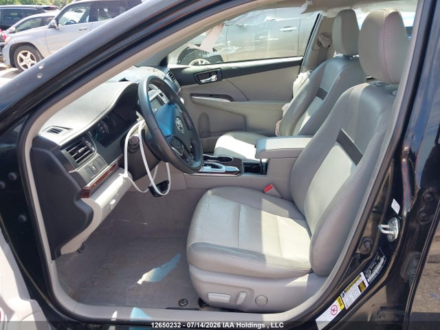 12650232 :رقم المزاد ، 4T1BK1FK9CU507568 vin ، 2012 Toyota Camry Se/xle مزاد بيع