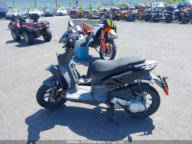 Vespa Piaggio Typhoon 2020 ZAPC506B0L4003631 Image 17