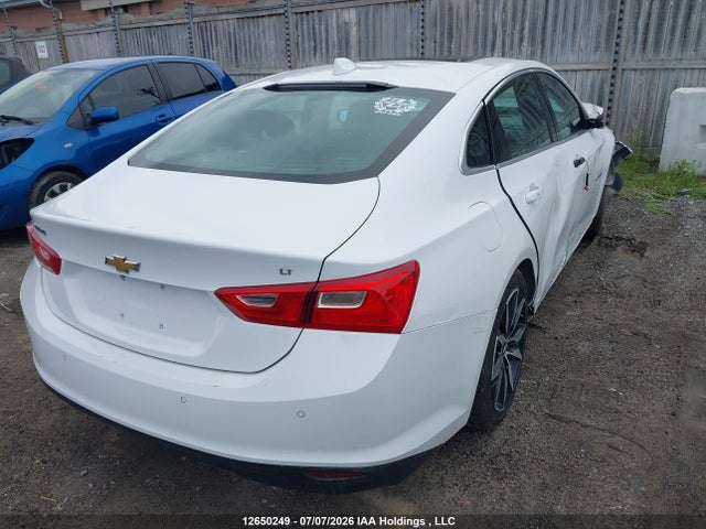 Chevrolet MALIBU LT 2018 1G1ZD5ST6JF210898 Image 4