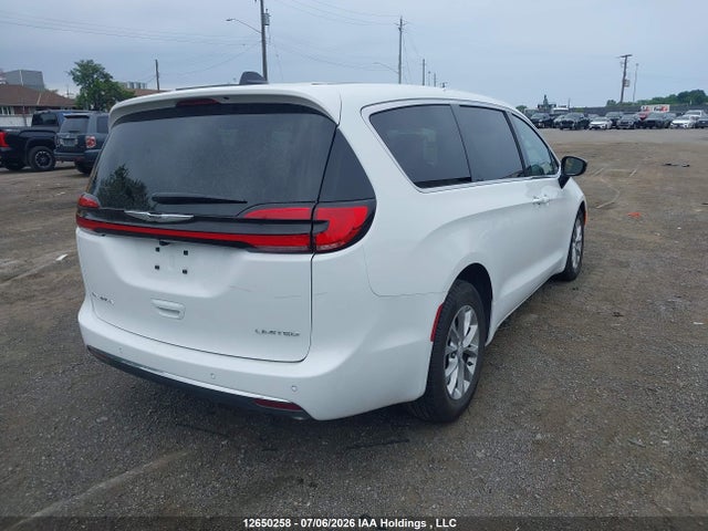 Chrysler Pacifica Limited 2026 2C4RC1GG0TR279287 Image 4