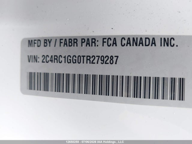 Chrysler Pacifica Limited 2026 2C4RC1GG0TR279287 Image 9