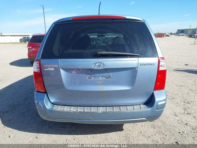 12650261 :رقم المزاد ، KNDMT4C3XA6057357 vin ، 2010 Kia Sedona Lx مزاد بيع