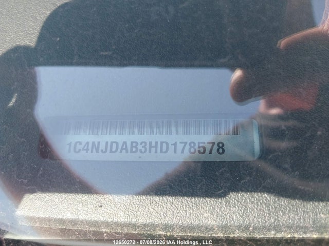 12650272 :رقم المزاد ، 1C4NJDAB3HD178578 vin ، 2017 Jeep Compass Sport/north مزاد بيع
