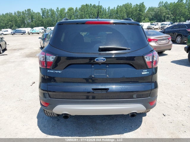 Ford ESCAPE SE 2018 1FMCU9GD1JUC65837 Image 16