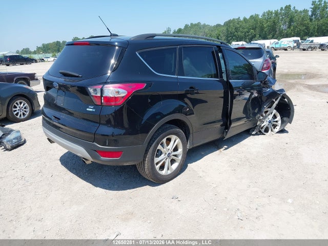 Ford ESCAPE SE 2018 1FMCU9GD1JUC65837 Image 4