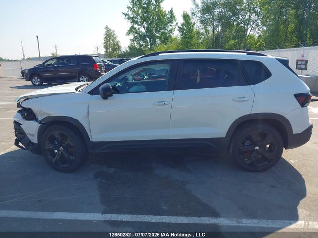 3VV2C7B21TM069516 Volkswagen Taos Se Black