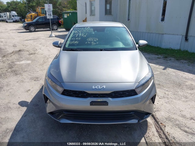 KIA Forte 2022 3KPF34AD2NE479482 Image 13