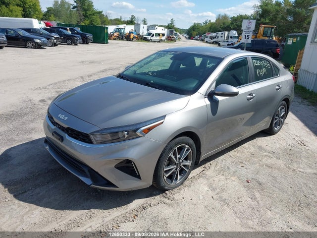 KIA Forte 2022 3KPF34AD2NE479482 Image 2