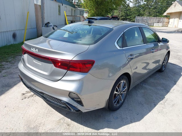 KIA Forte 2022 3KPF34AD2NE479482 Image 4
