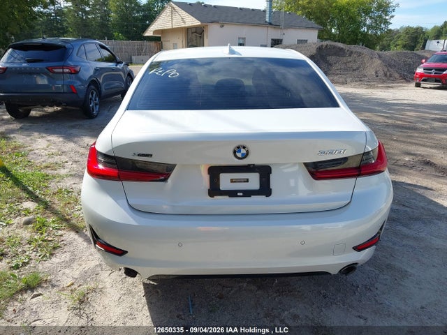 WBA5R7C57KAJ84066 BMW 330XI
