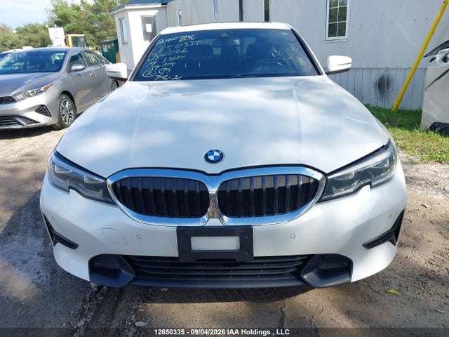 WBA5R7C57KAJ84066 BMW 330XI