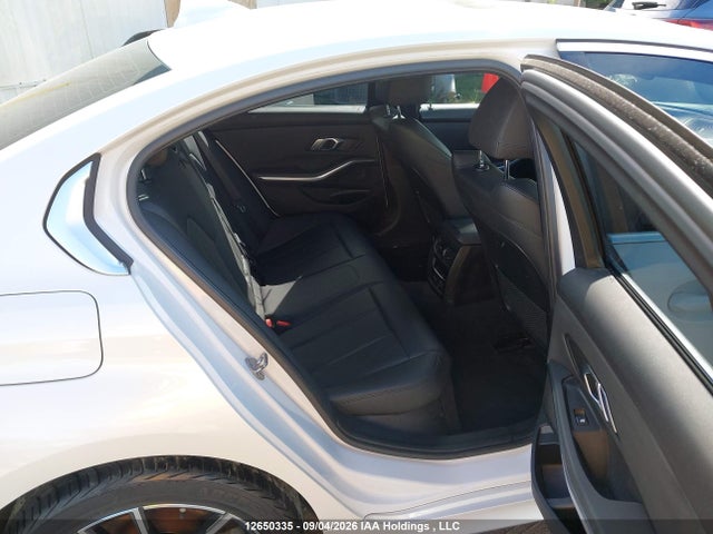 WBA5R7C57KAJ84066 BMW 330XI