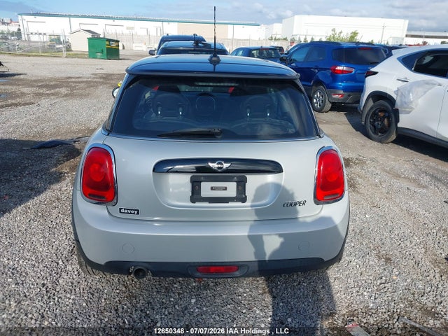 WMWXP5C55G3B15605 Mini Cooper