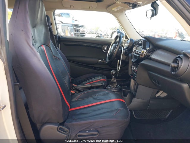 Mini Cooper 2016 WMWXP5C55G3B15605 Image 5