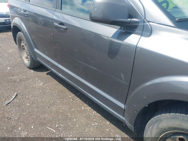 2015 Dodge Journey Sxt მანქანა იყიდება აუქციონზე, vin: 3C4PDCCGXFT518531, აუქციონის ნომერი: 12650366