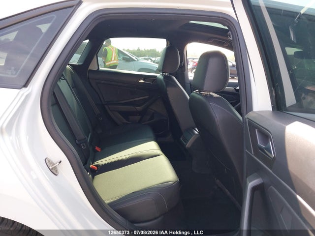 12650373 :رقم المزاد ، 3VWE57BU5MM061344 vin ، 2021 Volkswagen Jetta Highline مزاد بيع