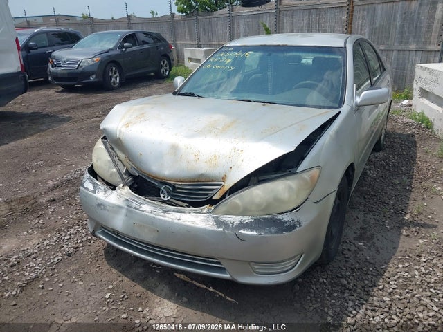 2006 Toyota Camry Le/xle/se მანქანა იყიდება აუქციონზე, vin: 4T1BE32K66U145714, აუქციონის ნომერი: 12650416