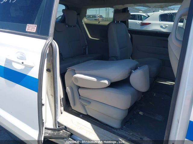 KIA Sedona Lx/lx+ 2020 KNDMB5C19L6660004 Image 8