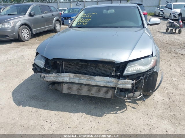12650434 :رقم المزاد ، WAUFFCFL1AN002868 vin ، 2010 Audi A4 2.0t Premium مزاد بيع