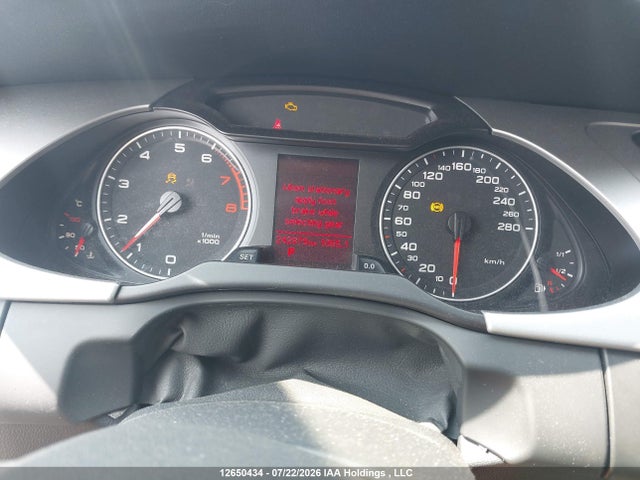 12650434 :رقم المزاد ، WAUFFCFL1AN002868 vin ، 2010 Audi A4 2.0t Premium مزاد بيع