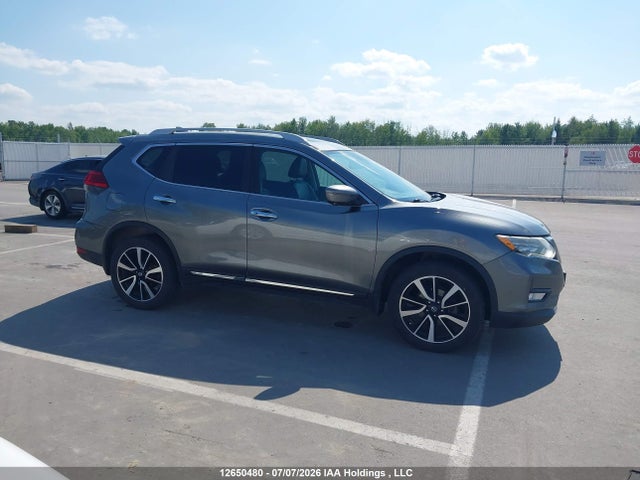 Продажа на аукционе авто 2017 Nissan Rogue Sv/sl, vin: 5N1AT2MV3HC893588, номер лота: 12650480