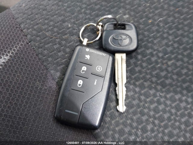 Продаж на аукціоні авто 2003 Toyota Corolla Matrix Xr, vin: 2T1KR32E93C744036, номер лоту: 12650481