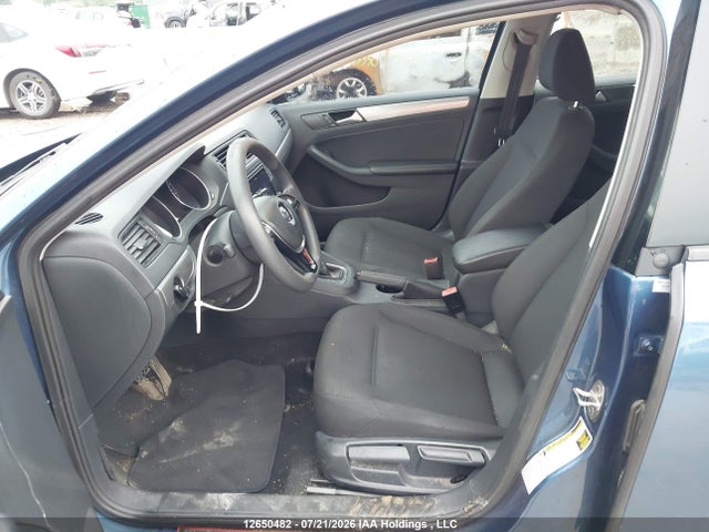 Продажа на аукционе авто 2017 Volkswagen Jetta 1.4 Tsi Trendline+, vin: 3VW2B7AJ8HM396882, номер лота: 12650482