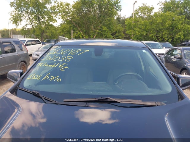 Aukcja sprzedaży 2018 Chevrolet Equinox Lt, vin: 2GNAXJEV0J6202038, numer aukcji: 12650487