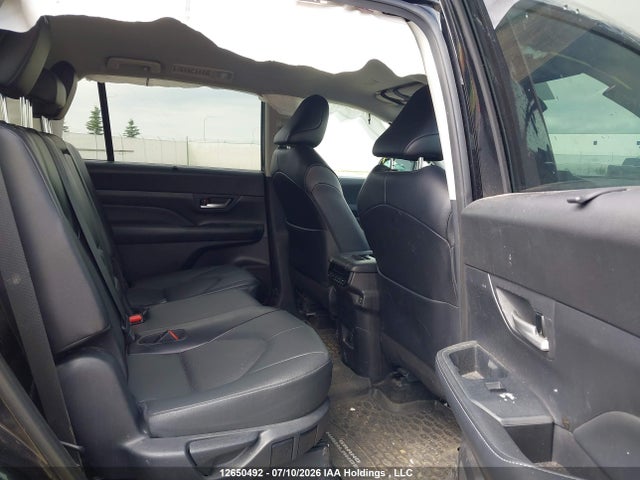 12650492 :رقم المزاد ، 5TDAAAB57RS057435 vin ، 2024 Toyota Grand Highlander Xle/limited/platinum مزاد بيع