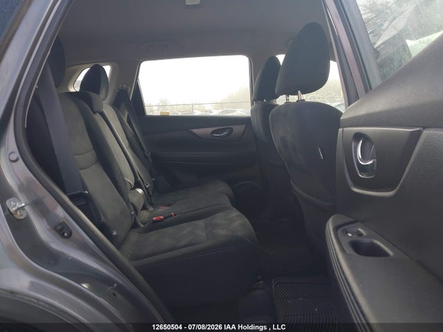 2016 Nissan Rogue S/sl/sv მანქანა იყიდება აუქციონზე, vin: 5N1AT2MT1GC843236, აუქციონის ნომერი: 12650504