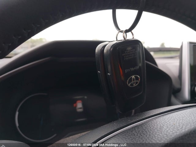 Продаж на аукціоні авто 2023 Toyota Rav4 Hybrid Xle, vin: 2T3RWRFVXPW165069, номер лоту: 12650516