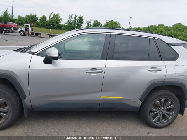 Продаж на аукціоні авто 2023 Toyota Rav4 Hybrid Xle, vin: 2T3RWRFVXPW165069, номер лоту: 12650516