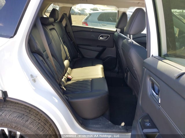 JN8BT3DD1SW300424 Nissan Rogue Platinum