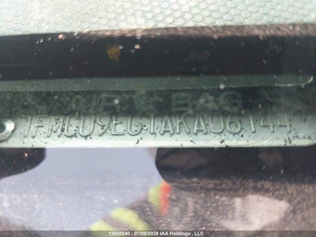 12650540 :رقم المزاد ، 1FMCU9EG1AKA06144 vin ، 2010 Ford Escape Limited مزاد بيع