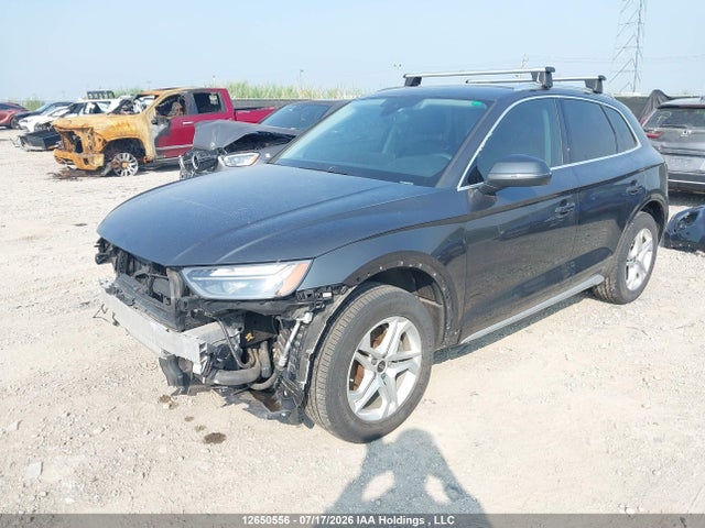 WA1AAAFY5N2131869 Audi Q5 45 Komfort