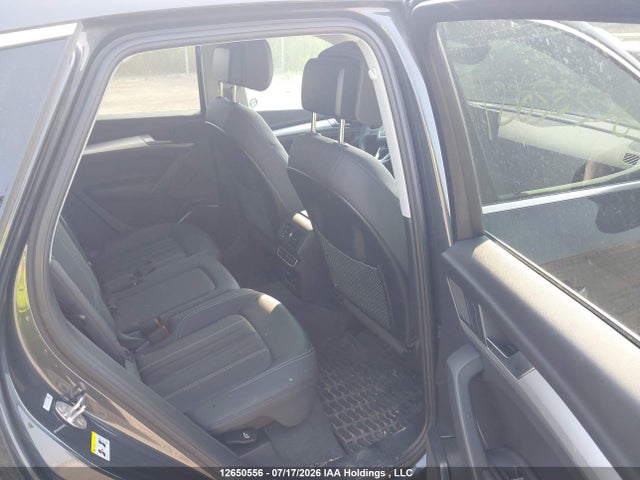 WA1AAAFY5N2131869 Audi Q5 45 Komfort