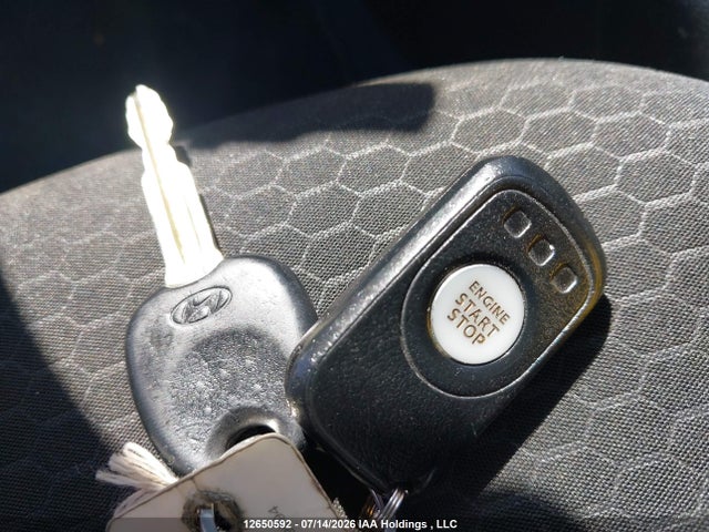 KMHD84LF8KU823607 Hyundai Elantra Preferred