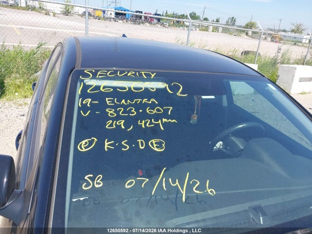 KMHD84LF8KU823607 Hyundai Elantra Preferred
