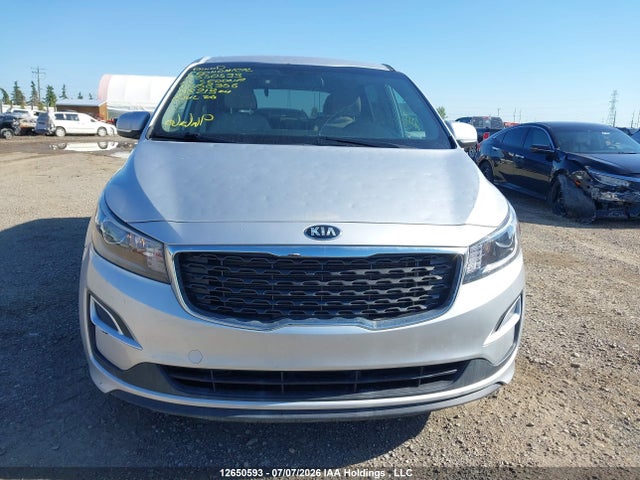 Продажа на аукционе авто 2019 Kia Sedona Lx, vin: KNDMB5C17K6458356, номер лота: 12650593