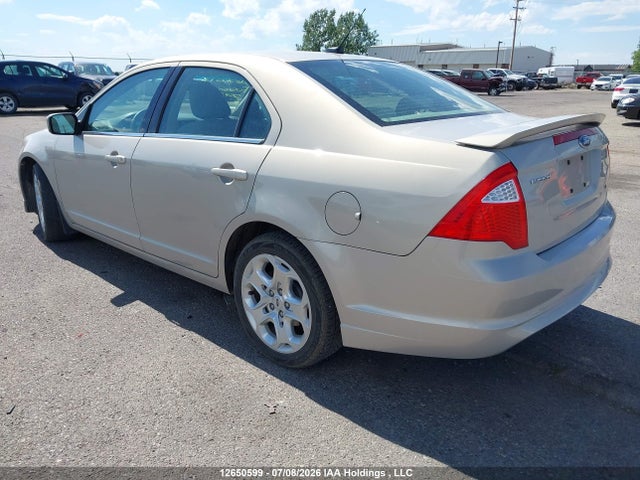 12650599 :رقم المزاد ، 3FAHP0HA6AR257294 vin ، 2010 Ford Fusion Se مزاد بيع
